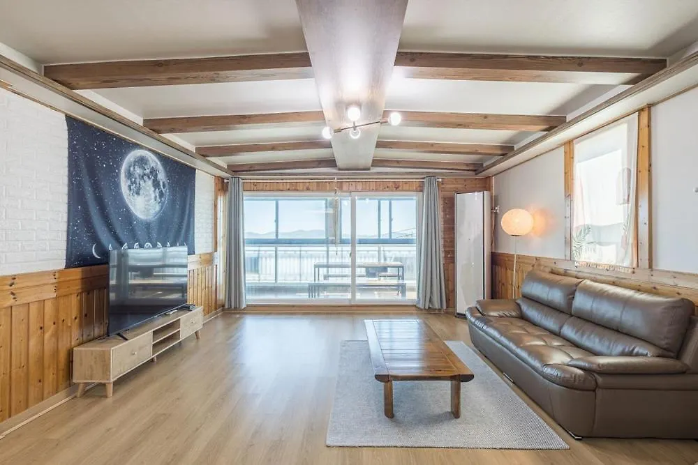 Guest house Stay Moon Spa Pension Ganghwa