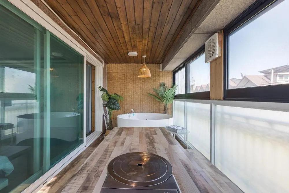 Stay Moon Spa Pension Ganghwa